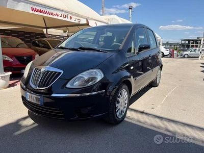 Usata Lancia Musa 77 CV (56 kW) 2009 Blu Monovolume