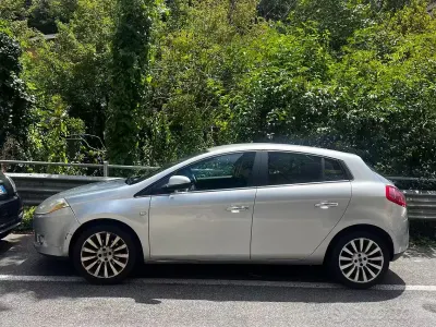 Usata Fiat Bravo 120 CV (88 kW) 2009 Grigio Utilitaria