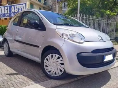 Usata Citroën C1 68 CV (50 kW) 2007 Grigio Utilitaria