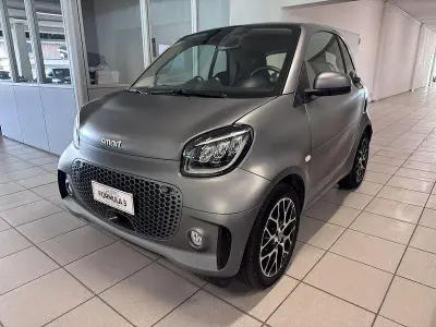 Usata Smart ForTwo Coupé Prime 60 kW (82 CV) 2022 Grigio Utilitaria