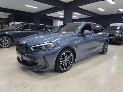 Usata BMW 118 M Sport 150 CV (110 kW) 2022 Grigio Utilitaria