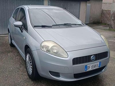 Usata 2007 Fiat Grande Punto Active Utilitaria | 3000 € (Buon prezzo)
