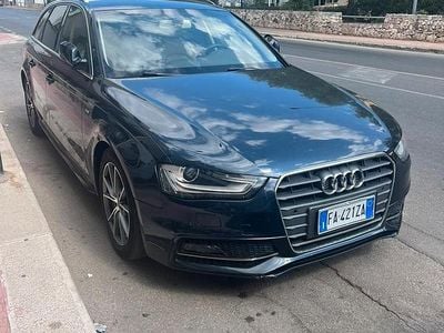 Usata Audi A4 S-Line 150 CV (110 kW) 2015 Blu Berlina