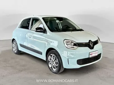 Usata Renault Twingo Equilibre 60 kW (82 CV) 2023 Blu/azzurro Utilitaria