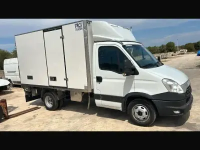 Usata Iveco Daily 203 CV (149 kW) 2012 Bianco