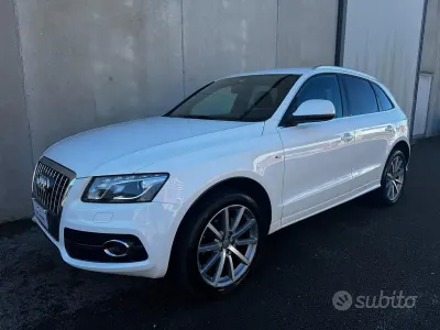 Usata Audi Q5 Advanced 211 CV (155 kW) 2011 Bianco SUV