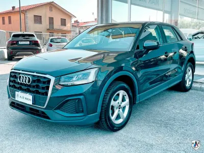 Usata Audi Q2 Business 116 CV (85 kW) 2022 Grigio SUV