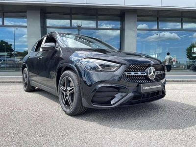 Nuova Mercedes GLA200 150 CV (110 kW) 2026 Nero cosmo SUV