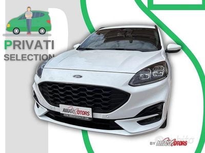 Usata Ford Kuga ST-Line X 190 CV (139 kW) 2023 Bianco SUV