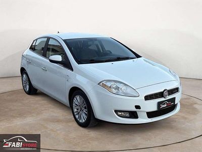 Usata Fiat Bravo Dynamic 105 CV (77 kW) 2010 Bianco Utilitaria