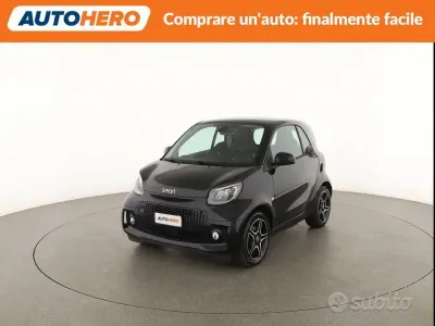 Usata Smart ForTwo Coupé 41 kW (56 CV) 2023 Nero Utilitaria