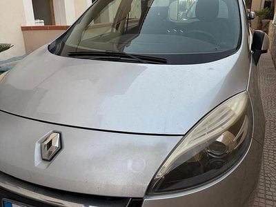 Usata Renault Scénic III 110 CV (80 kW) 2012 Grigio Monovolume
