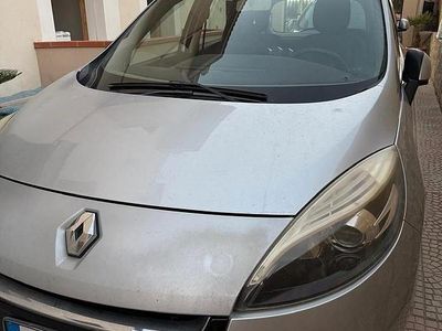 Grigio Usata 2012 Renault Scénic III Monovolume | 3900 € (Buon prezzo)