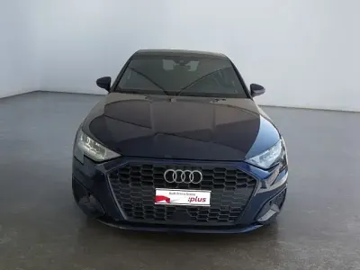 Usata Audi A3 Business 150 CV (110 kW) 2024 Blu/azzurro Berlina