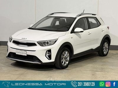 Usata Kia Stonic Urban 84 CV (61 kW) 2022 Bianco SUV