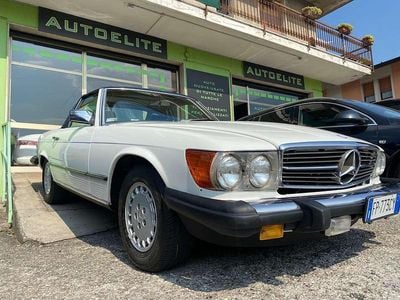 Usata Mercedes SL380 218 CV (160 kW) 1984 Bianco Cabrio