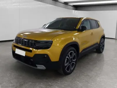 Usata Jeep Avenger Summit 101 CV (74 kW) 2024 Giallo SUV