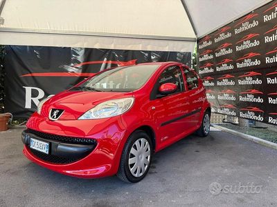 Rosso Usata 2007 Peugeot 107 Utilitaria | 3000 € (Buon prezzo)