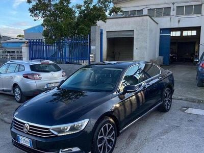Usata VW Passat Executive 150 CV (110 kW) 2016 Nero Berlina