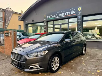 Usata Ford Mondeo S 150 CV (110 kW) 2018 Grigio Station wagon