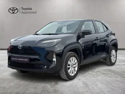 Usata Toyota Yaris Cross Active 116 CV (85 kW) 2022 Nero SUV