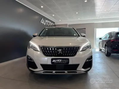 Usata Peugeot 3008 Allure 120 CV (88 kW) 2017 Bianco SUV