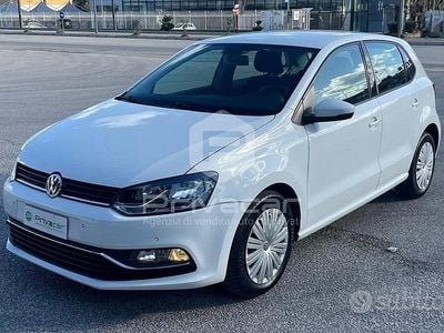 Usata VW Polo Trendline 74 CV (54 kW) 2017 Bianco Utilitaria