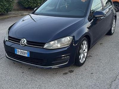 Usata VW Golf VII Highline 110 CV (80 kW) 2014 Blu Berlina
