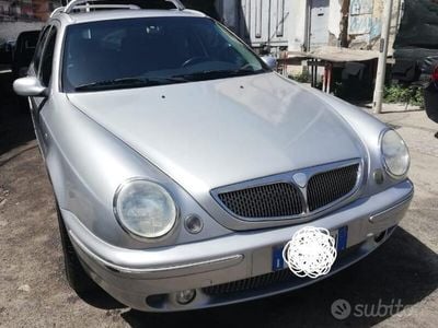 Lancia Lybra