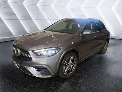 Usata Mercedes GLA200 AMG line 150 CV (110 kW) 2024 Grigio SUV