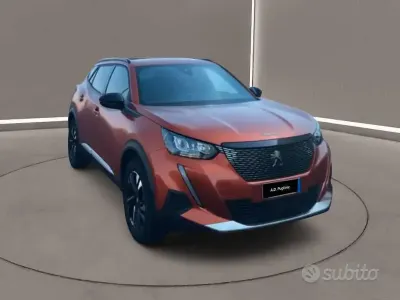 Usata Peugeot 2008 Allure 131 CV (96 kW) 2023 Giallo SUV