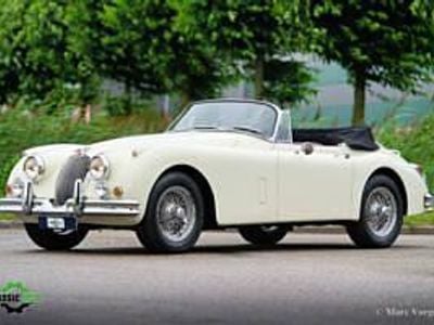 Usata Jaguar XK 193 CV (141 kW) 1959 Bianco Cabrio