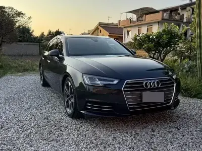 Käytetty Audi A4 122 HP (89 kW) 2017 Harmaa Farmari