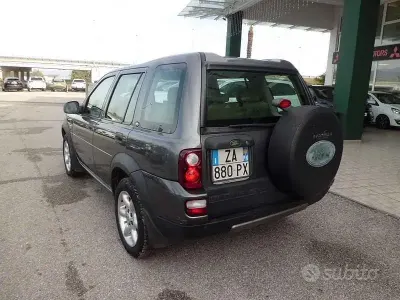 Usata Land Rover Freelander SE 111 CV (81 kW) 2004 Grigio SUV