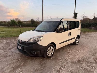 Usata Fiat Doblò 95 CV (69 kW) 2017 Bianco Monovolume