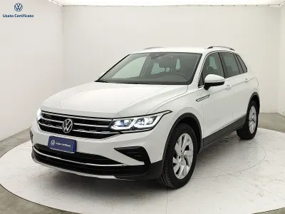 Usata VW Tiguan Elegance 150 CV (110 kW) 2023 Bianco SUV