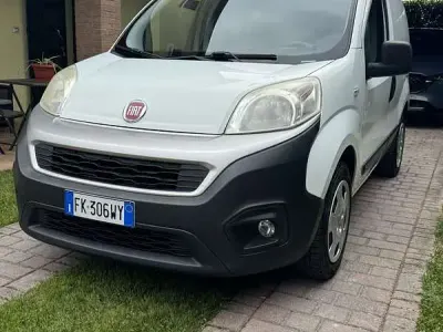 Usata Fiat Fiorino 95 CV (69 kW) 2017 Bianco Monovolume