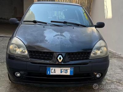Usata Renault Clio II 58 CV (42 kW) 2002 Berlina