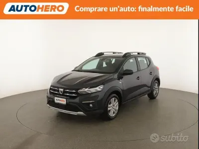 Usata Dacia Sandero Comfort 91 CV (66 kW) 2022 Nero Berlina