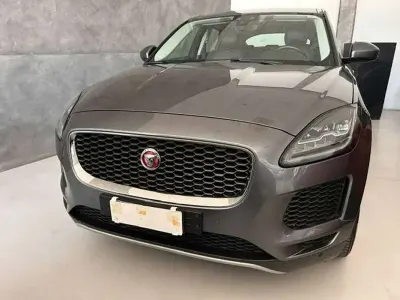 Usata Jaguar E-Pace R-Dynamic 150 CV (110 kW) 2018 Grigio SUV