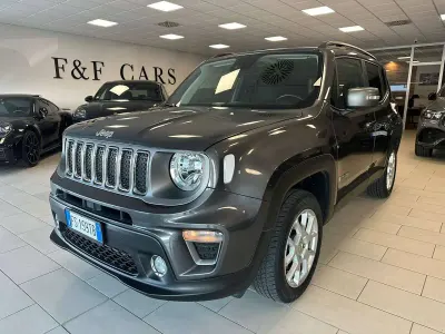 Usata Jeep Renegade Limited 140 CV (102 kW) 2018 Grigio SUV