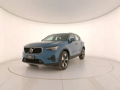 Usata Volvo XC40 Core 163 CV (119 kW) 2023 Blu SUV