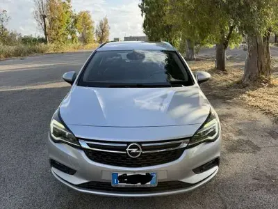Käytetty Opel Astra