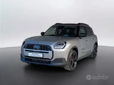 Usata Mini Countryman 156 CV (114 kW) 2024 Grigio SUV
