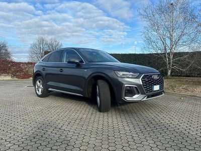 Usata Audi Q5 Sportback Edition .1 204 CV (150 kW) 2021 Grigio SUV