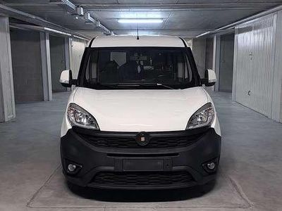 Usata Fiat Doblò Active 105 CV (77 kW) 2016 Bianco Monovolume