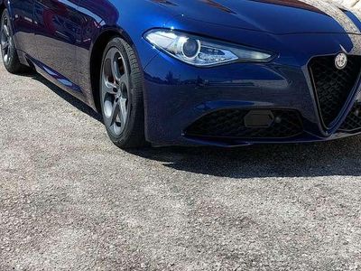 Usata Alfa Romeo Giulia Business 179 CV (131 kW) 2016 Blu/azzurro Berlina