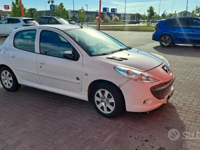 Usata Peugeot 206+ 60 CV (44 kW) 2012 Bianco Utilitaria