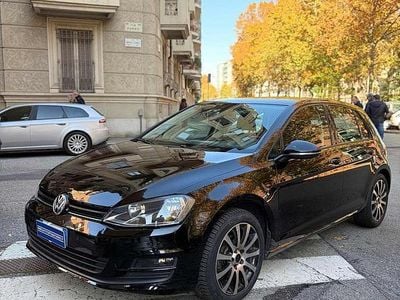 Usata VW Golf VII Comfortline 110 CV (80 kW) 2015 Nero metallizzato Berlina
