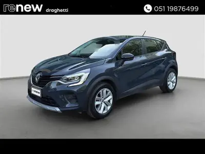 Usata Renault Captur Equilibre 101 CV (74 kW) 2023 Blu/azzurro SUV